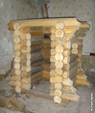 Фото процесса сборки деревянного сруба для туалета